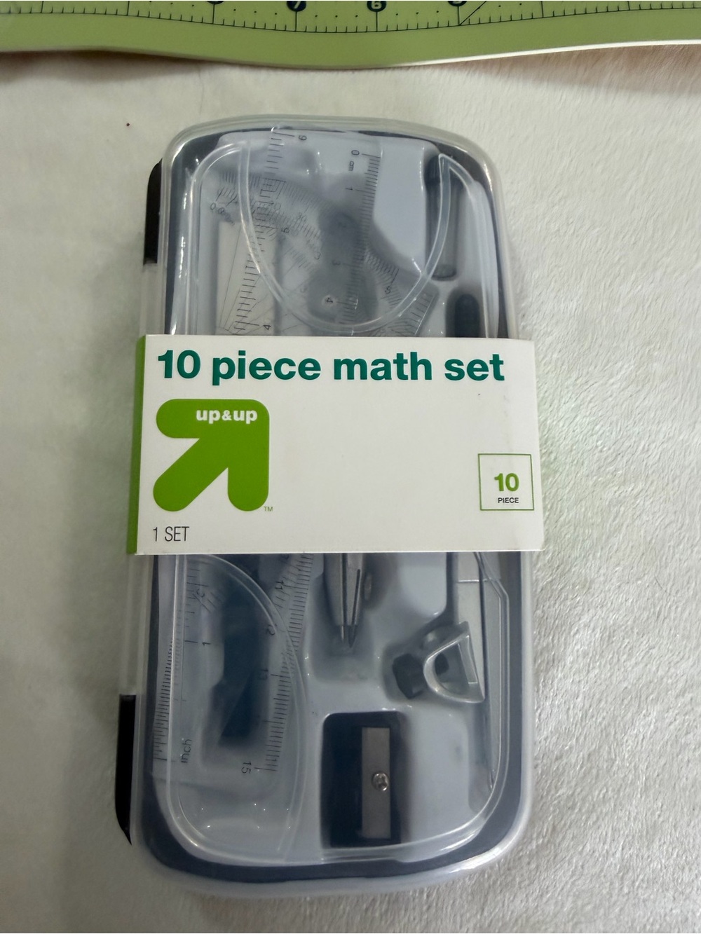 Texas Instruments TI-84 Plus CE Python Packaging and Math Kit Bundle - Picture 6 of 7